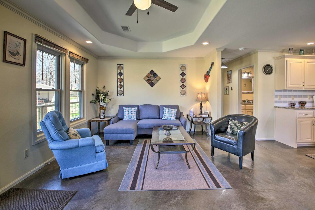 Waterfront Hot Springs Home With Kayaks And Boat Slip! Bagian luar foto